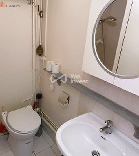Studio meublé 19m² Paris 1er - Meublé, 3e étage - Photo 2