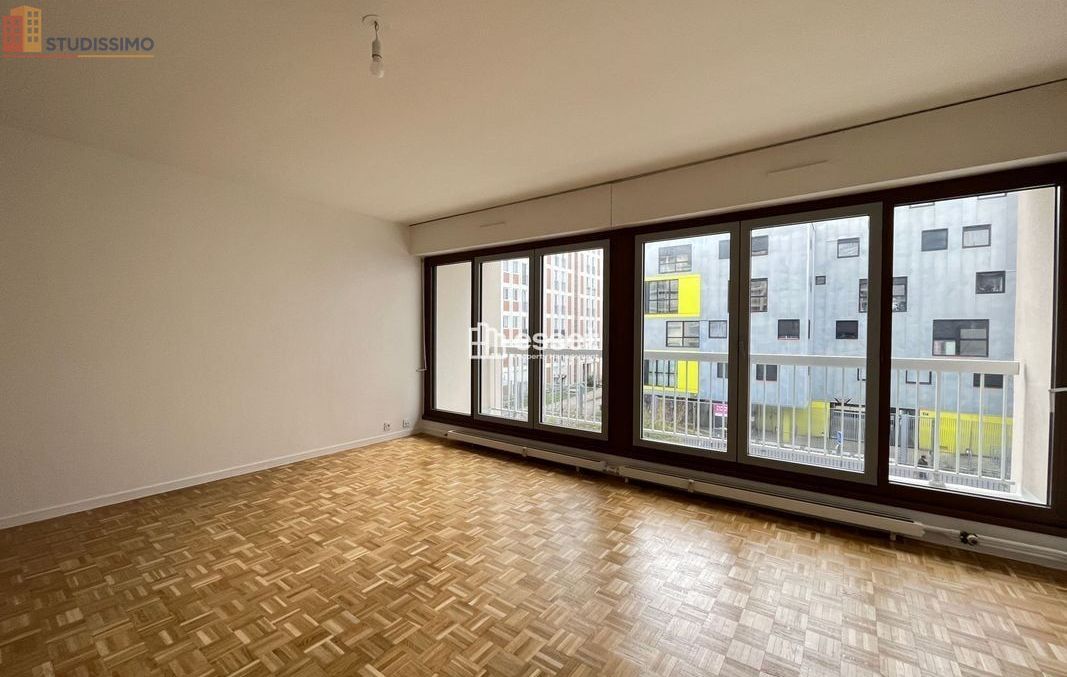 Studio à Paris