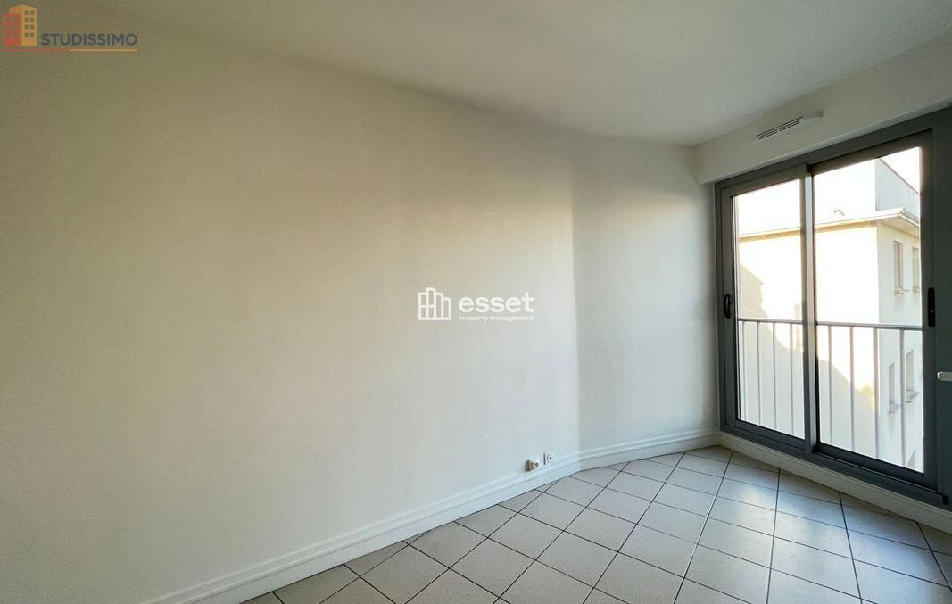 Studio à Paris