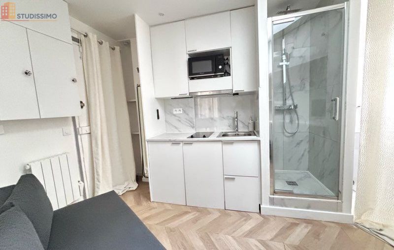 Studio meublé 14m² Paris 8e - Triangle d’or, lumineux - Photo 1