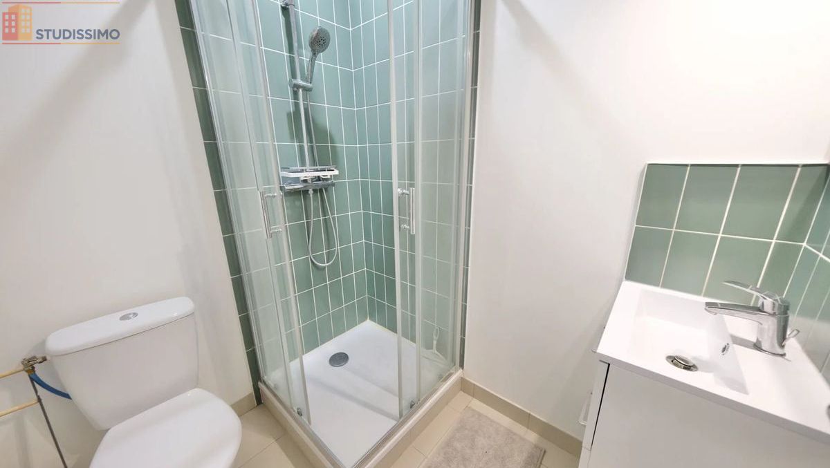 Studio meublé 24m² Bron - Meublé, DPE B - Photo 8