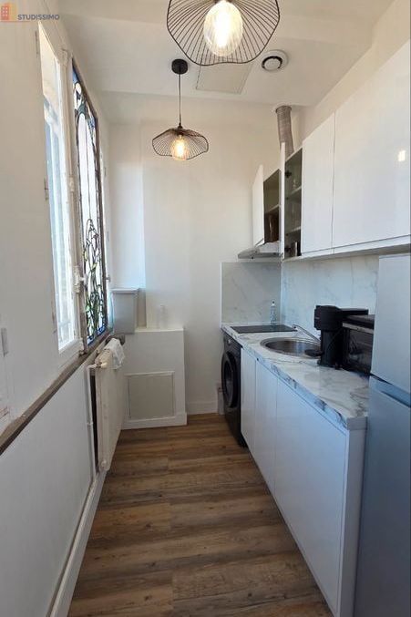 Studio meublé 27m² Paris 19e Buttes-Chaumont - Lumineux, dernier étage - Photo 8