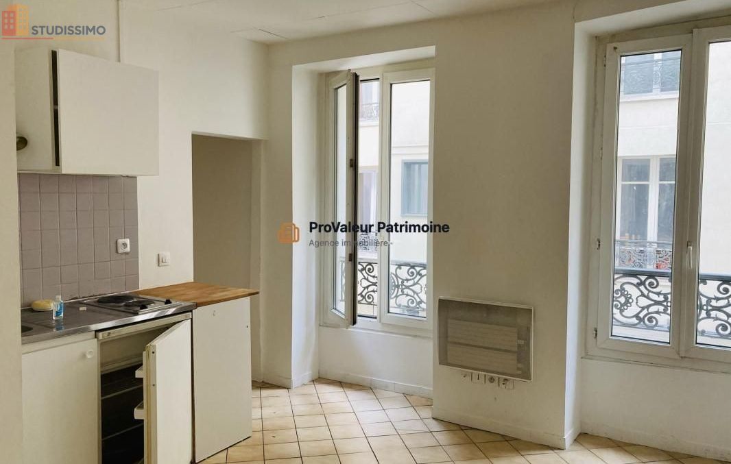 Studio à Paris