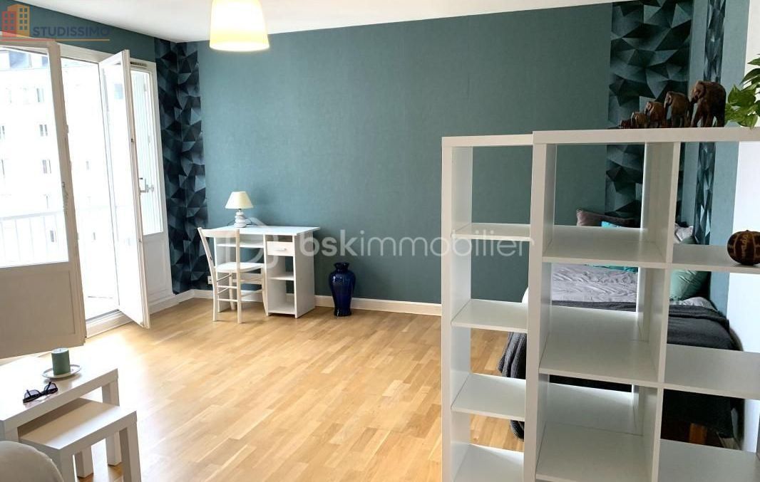 Studio 40m² Tours centre - Lumineux, dernier étage - Photo 4