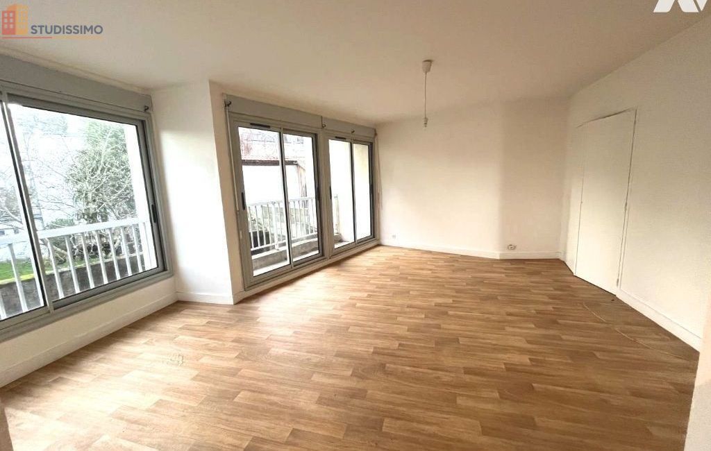 Studio à Tours