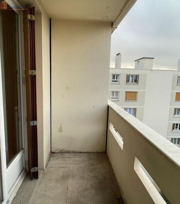 Studio 42m² Villeurbanne - étage élevé, lumineux - Photo 11