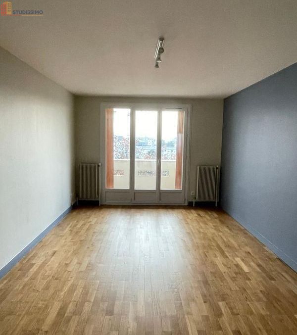 Studio 42m² Villeurbanne - étage élevé, lumineux - Photo 9