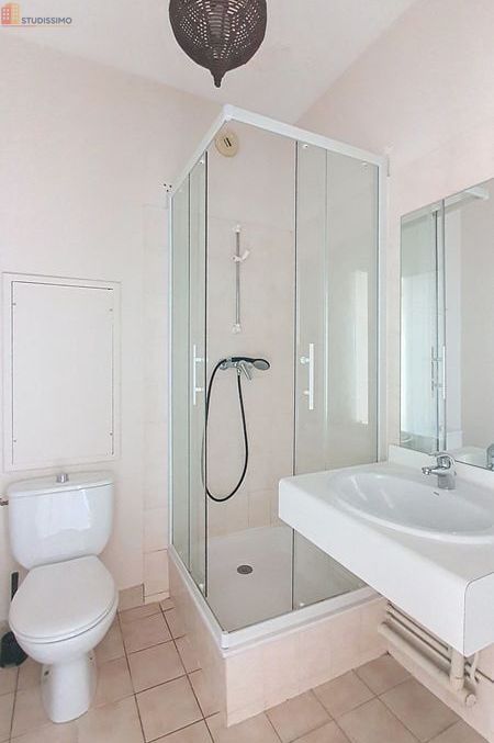 Studio 33m² Tours centre - Balcon, parking et cave - Photo 2