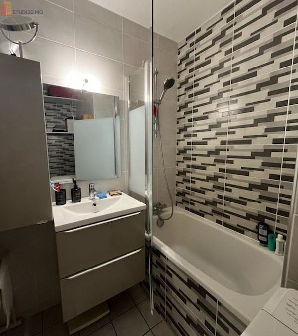 Studio 22m² Tours 37200 - Photo 1