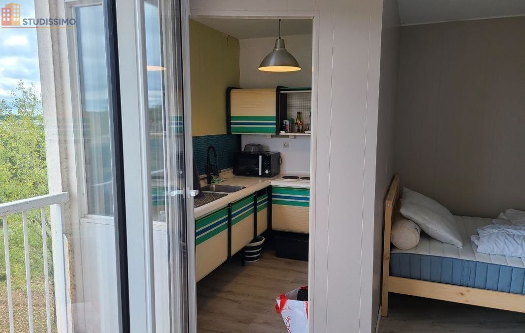 Studio 33m² Chambray-lès-Tours - Proche tram, lumineux - Photo 2