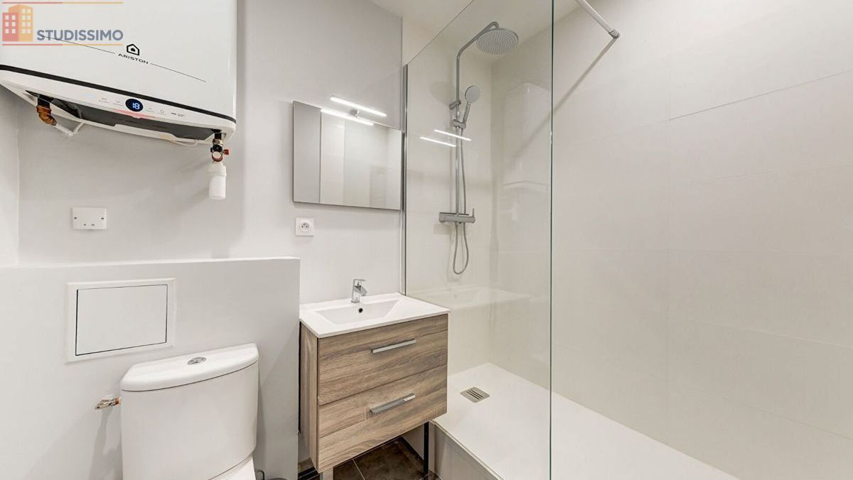 Studio meublé 19m² Villeurbanne - Lumineux, 2e étage - Photo 1