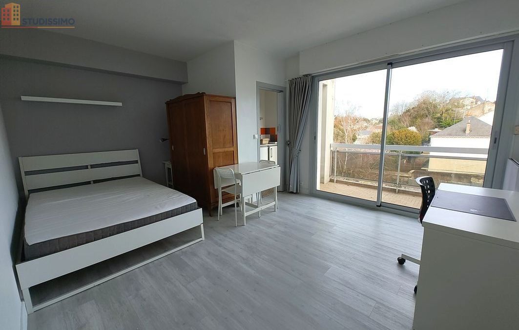 Studio à Saint-Cyr-sur-Loire