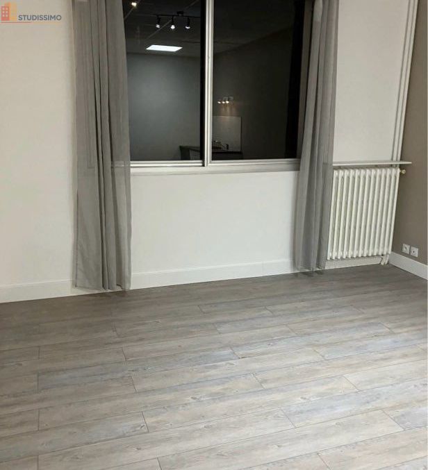 Studio 31m² Tours 37100 - Résidence seniors, calme - Photo 1