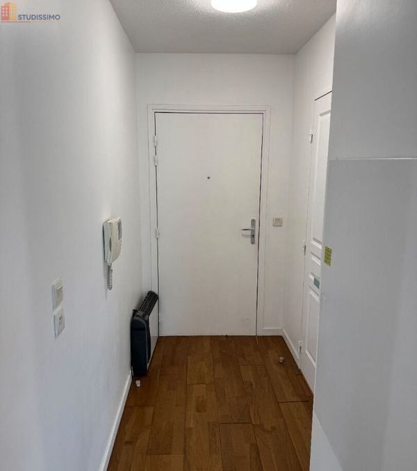 Studio meublé 23m² Bron 69500 - Meublé, lumineux - Photo 3