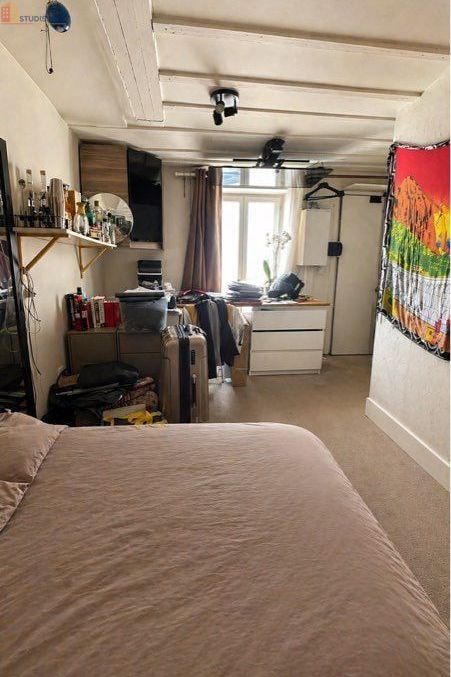 Studio à Paris