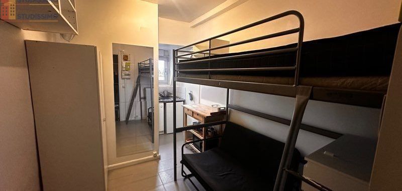 Studio à Paris