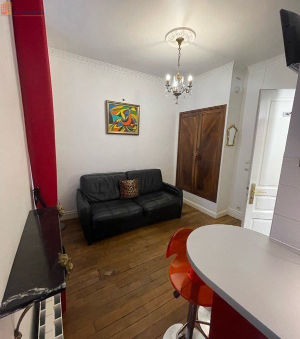 Studio à Paris
