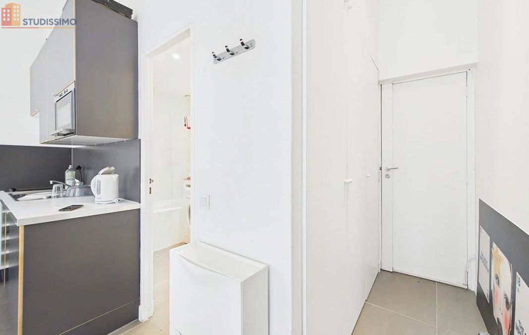 Studio meublé 21m² Paris 2e - Meublé, 2e étage - Photo 9