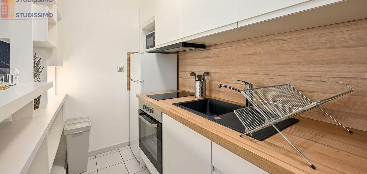 Studio meublé 29m² Paris 15e - Étage élevé, lumineux - Photo 2