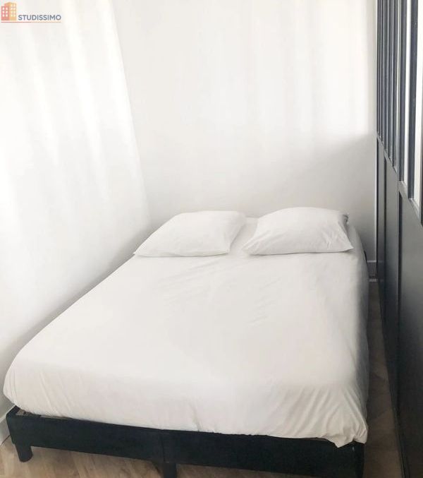 Studio meublé 25m² Paris 18e - Meublé, 3e étage - Photo 2