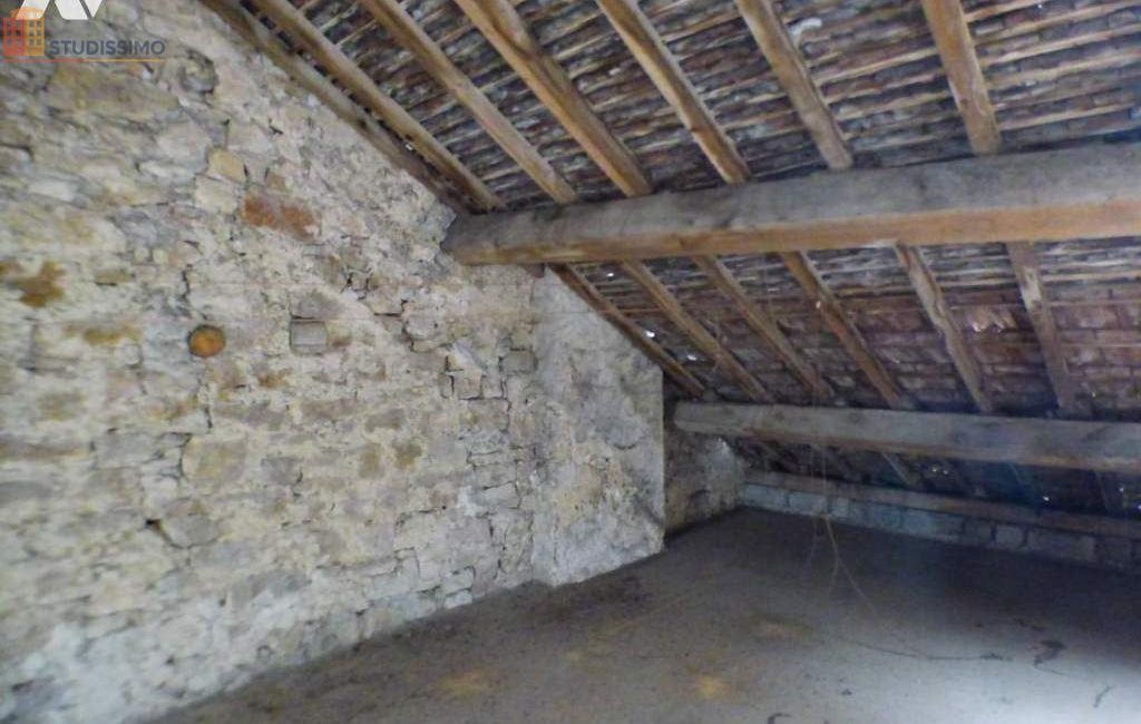 Studio 28m² Poligny - - Photo 7