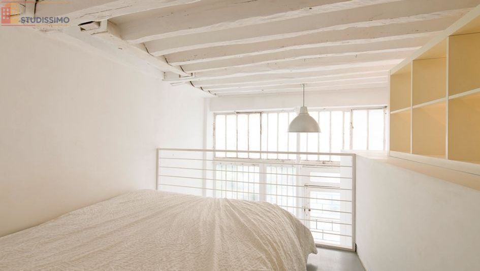 Studio meublé 31m² Paris 9e - Loft atelier, meublé - Photo 2