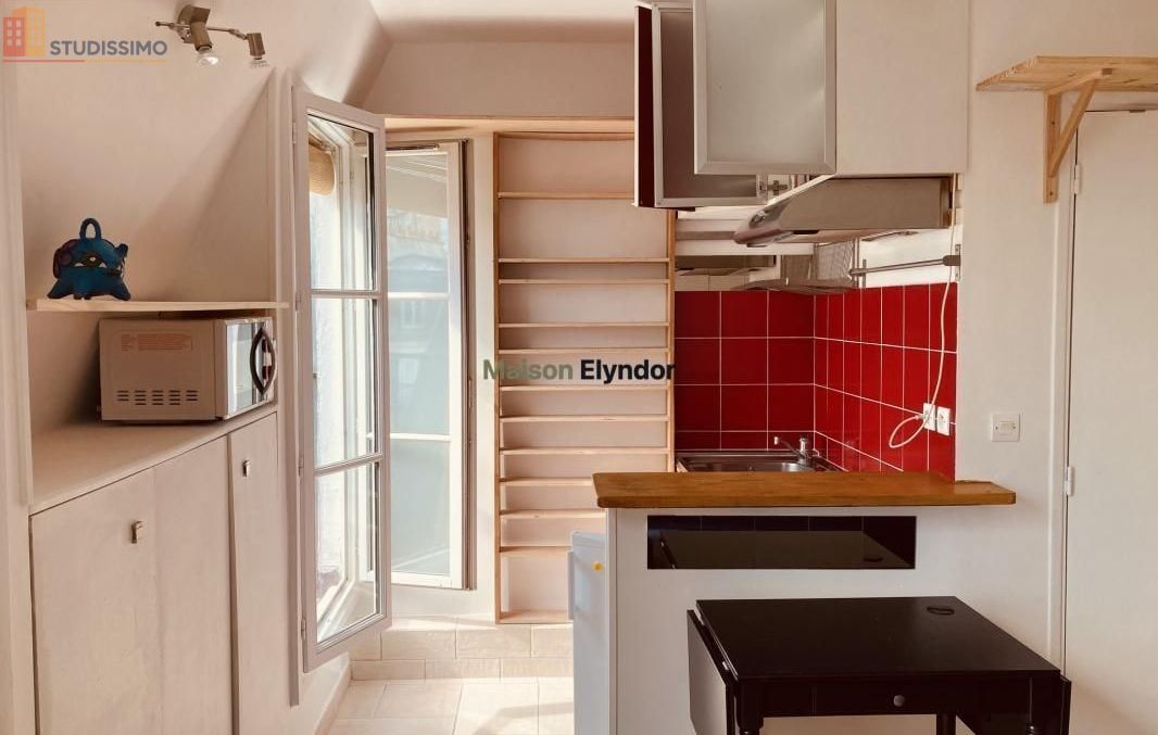 Studio meublé 18m² Paris 9e - Étage élevé, lumineux - Photo 6