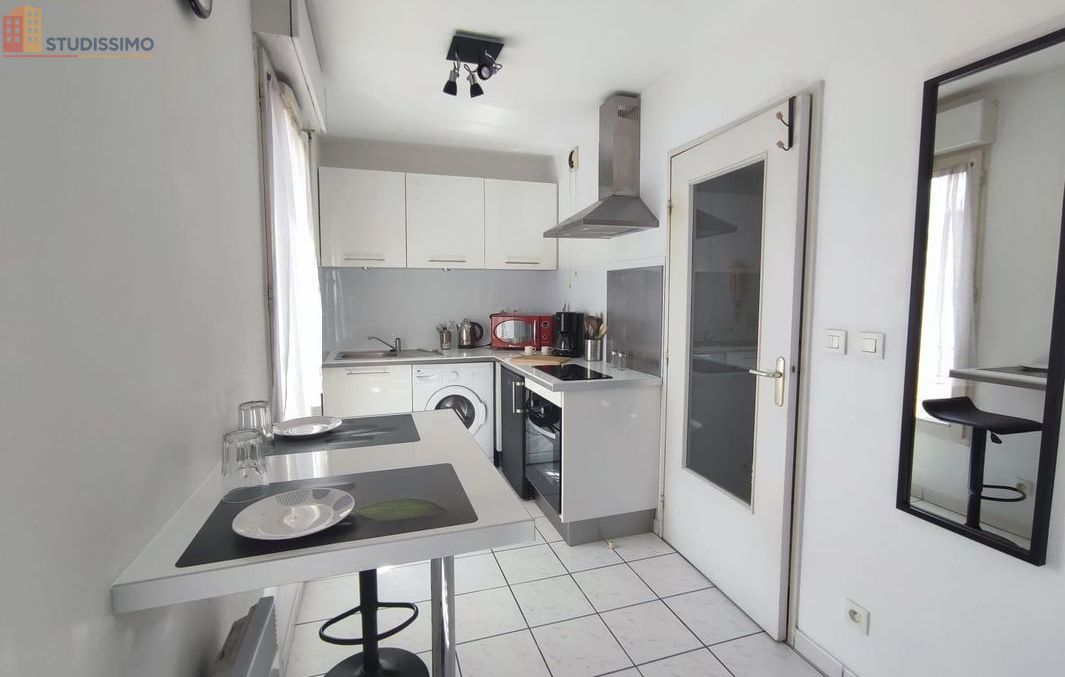 Studio meublé 29m² Villefranche-sur-Saône - Meublé, DPE C - Photo 2