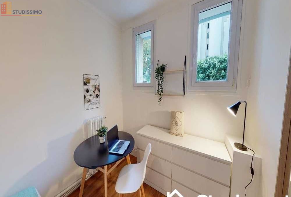 Studio meublé 9m² Paris 17e - Calme, lumineux - Photo 2