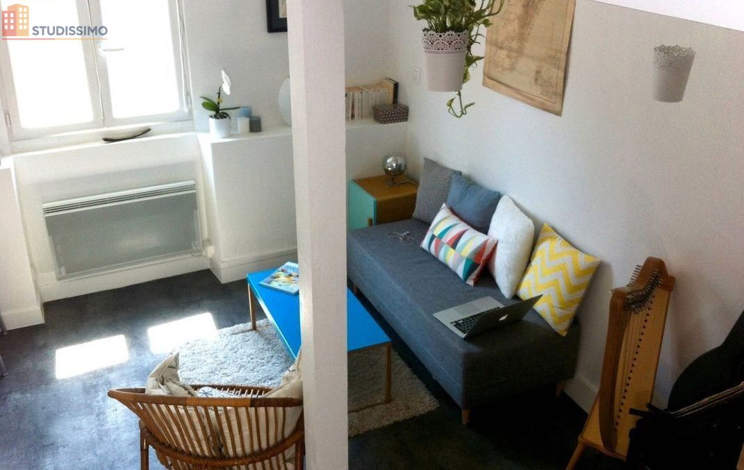 Studio 20m² Paris 10e - Meublé, refait à neuf - Photo 2
