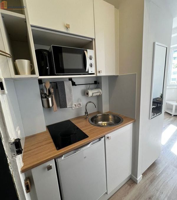 Studio meublé 13m² Paris 15e - Charmant, 5e étage - Photo 1