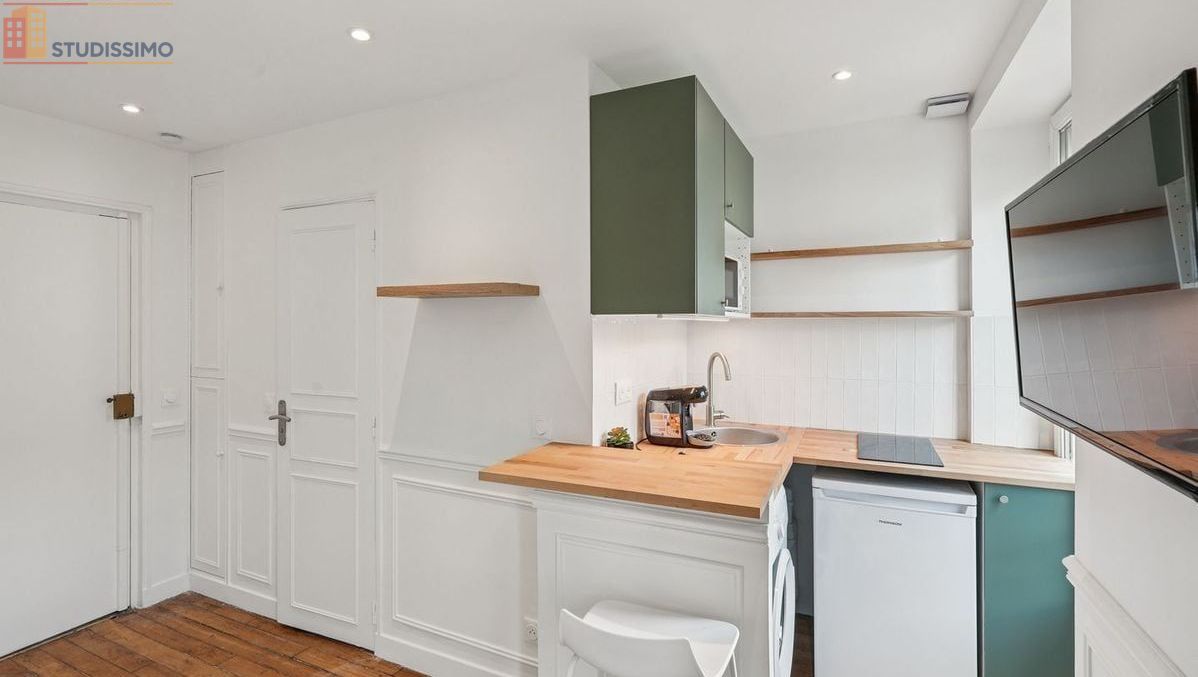 Studio meublé 14m² Paris 18e - Meublé, 2e étage - Photo 9