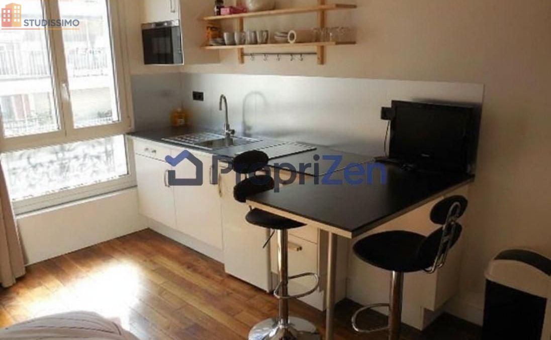 Studio à Paris