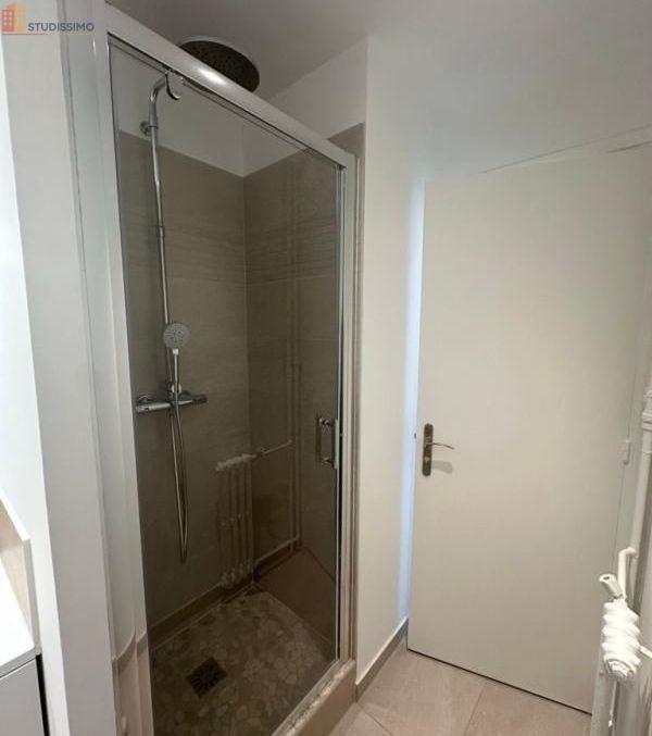 Studio 24m² Paris 16e - Photo 1