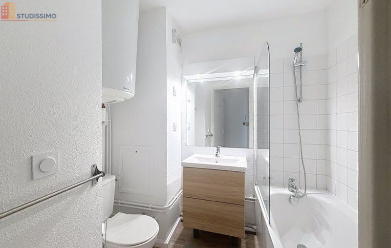 Studio meublé 18m² Villeurbanne 69100 - Balcon, parking - Photo 1
