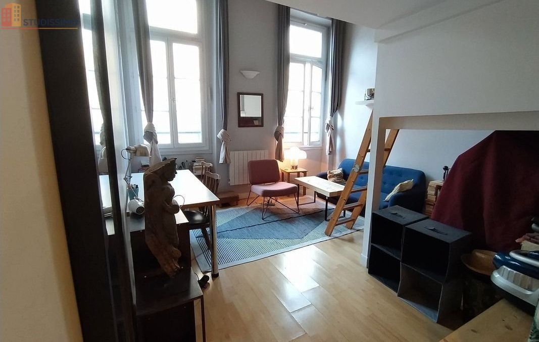 Studio à Paris