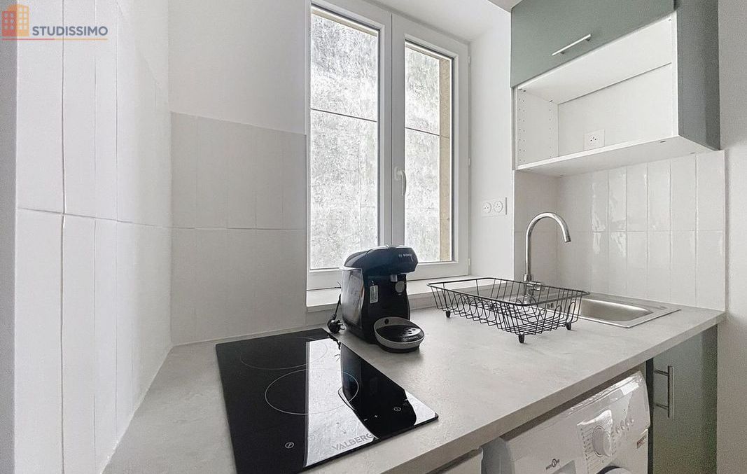 Studio meublé 21m² Paris 18e - Meublé, 2e étage - Photo 9