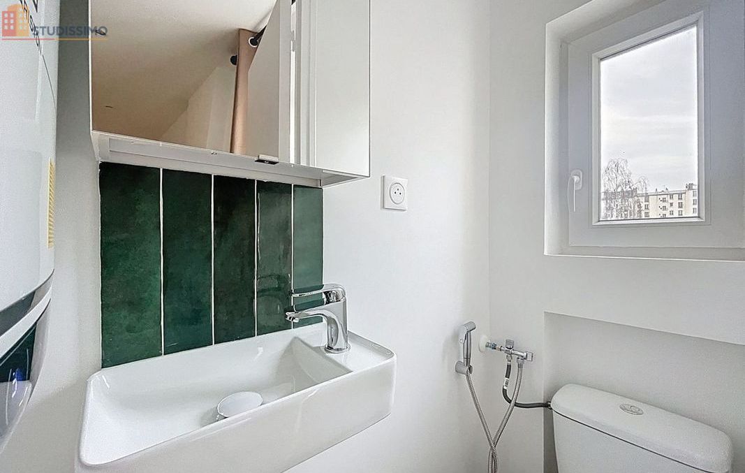 Studio meublé 21m² Paris 18e - Meublé, 2e étage - Photo 11