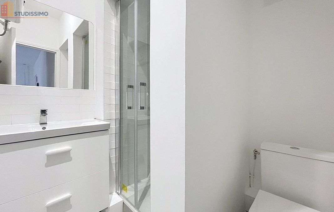 Studio meublé 32m² Paris 18e - Meublé, lumineux - Photo 2
