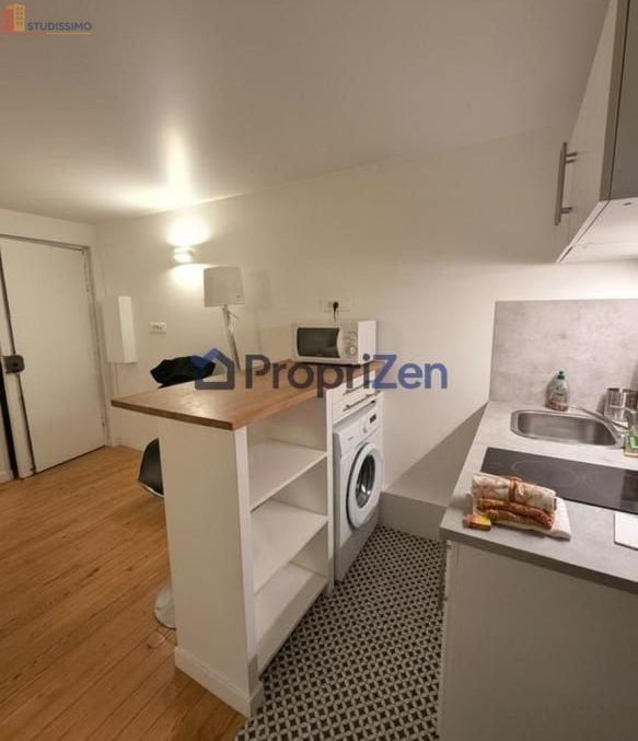 Studio à Paris