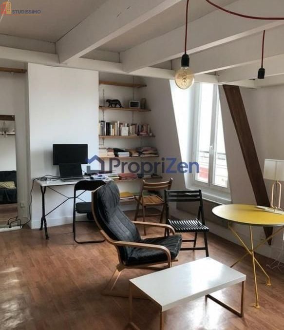 Studio à Paris