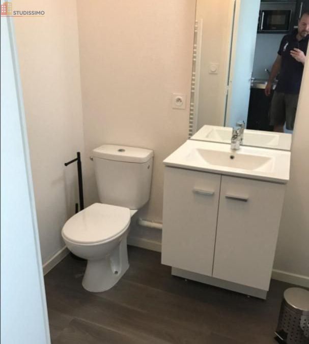 Studio meublé 25m² Villeurbanne - Lumineux, 1er étage - Photo 4