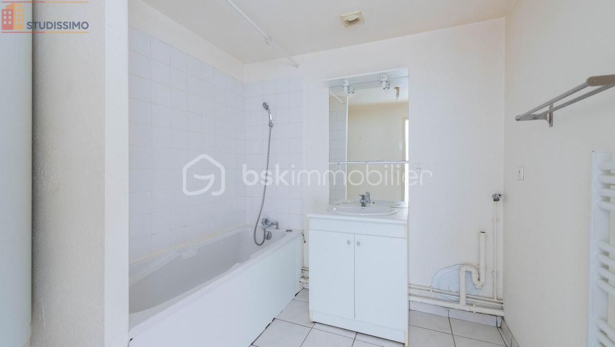 Studio 49m² Biscarrosse - Spacieux, 1er étage - Photo 3
