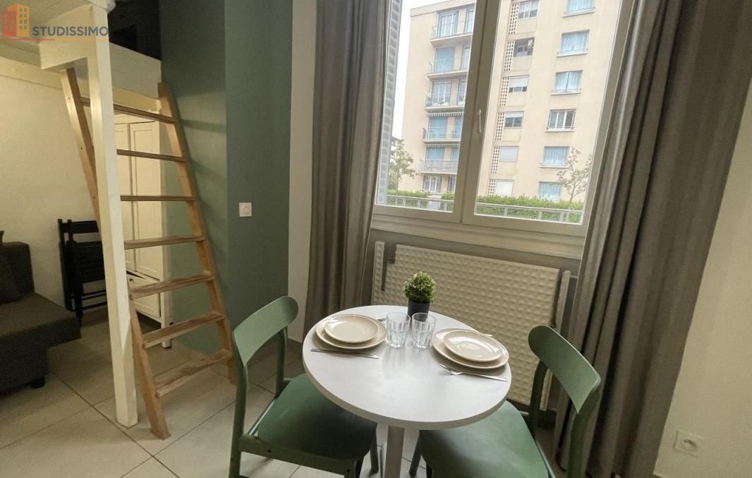 Studio 21m² Vénissieux - Meublé - Photo 1