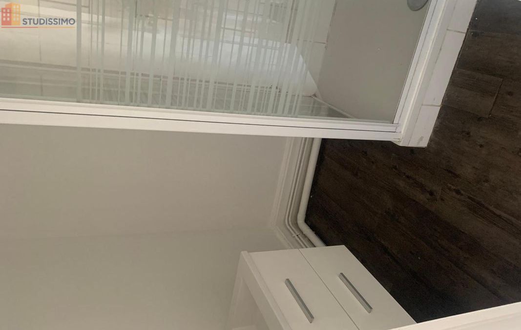 Studio 41m² Lyon 7e - Lumineux, 5e étage - Photo 3