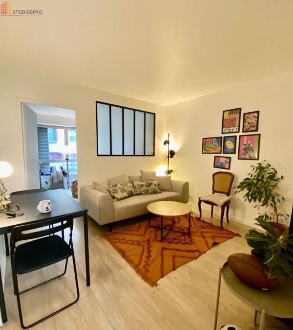 Studio meublé 23m² Paris 17e - Lumineux, parquet - Photo 1
