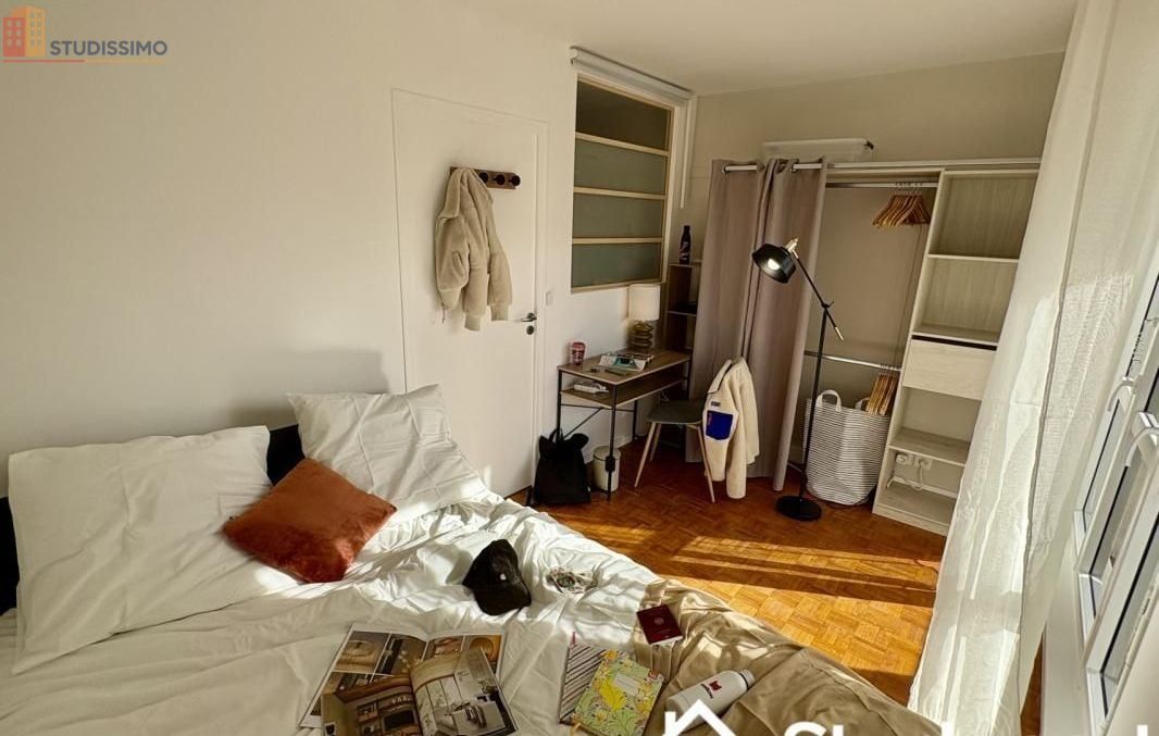 Studio à Paris