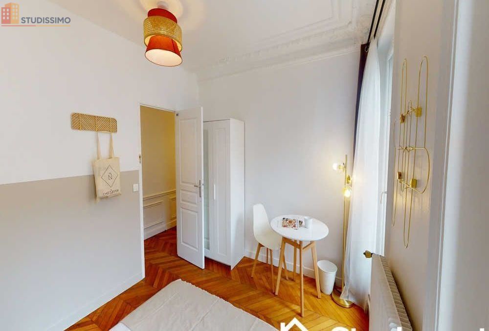 Studio meublé 12m² Paris 10e - Meublé, calme - Photo 3