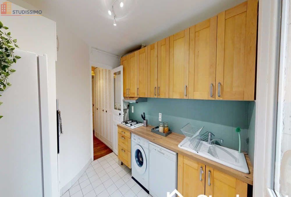 Studio meublé 12m² Paris 10e - Meublé, calme - Photo 1