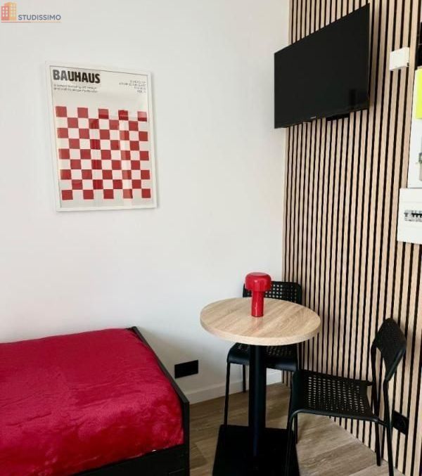 Studio meublé 10m² Paris 17e - Étage élevé, DPE A - Photo 3